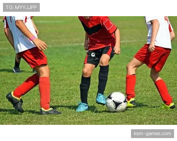 奥斯卡·明格萨：以行动引领足球界践行可持续发展与社会责任