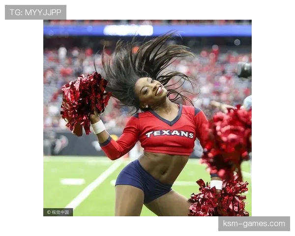 西蒙·拜尔斯训练完直接啃冰块？这自律狠人连喝水都要算卡路里